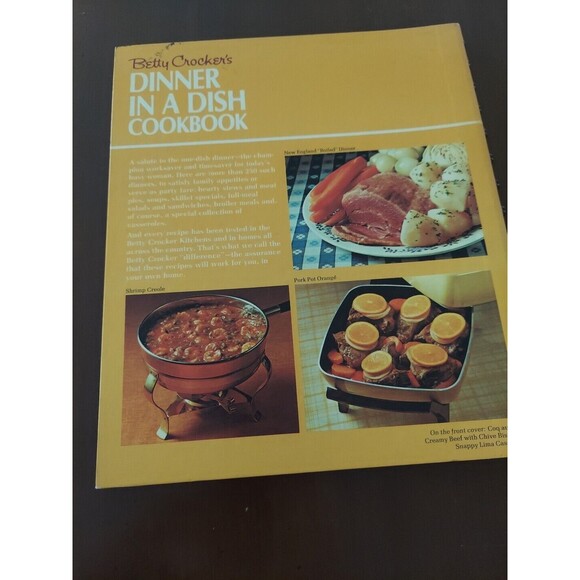 Betty Crocker's Dinner In A Dish Cookbook 1973 HC Spiral 8th Printing VTG-Good - Picture 3 of 11